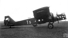 Do eskoslovenska dodaný vzorový kus bombardéru Bloch MB.200