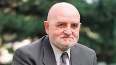 Zběhlý agent StB Ladislav Bittman (na snímku z listopadu 1998) působil v USA... Zběhlý agent StB Ladislav Bittman (na snímku z listopadu 1998) působil v USA...