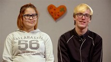 Patnáctiletá Katka a sedmnáctiletý Tomáš Patnáctiletá Katka a sedmnáctiletý Tomáš
