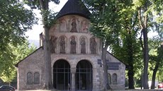 Fasáda bývalého kolegiátního kostela sv. Šimona a Judy v německém Goslaru. Fasáda bývalého kolegiátního kostela sv. Šimona a Judy v německém Goslaru.