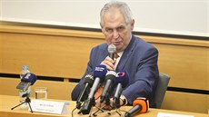 Prezident Miloš Zeman zahájil v pondělí 24. září svou už šestou návštěvu... Prezident Miloš Zeman zahájil v pondělí 24. září svou už šestou návštěvu...