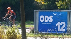 Plachty ODS se v Jablonci nad Nisou objevily hlavně na mostech nad silnicemi. Plachty ODS se v Jablonci nad Nisou objevily hlavně na mostech nad silnicemi.
