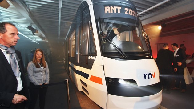 Česká Škoda Transportation v Mannheimu ukázala, jak bude vypadat její nová... Česká Škoda Transportation v Mannheimu ukázala, jak bude vypadat její nová...