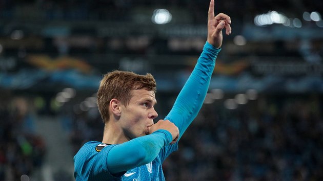 Alexandr Kokorin ze Zenitu Petrohrad slav gl v utkn Evropsk ligy proti Slavii.