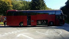 Autobus začal hořet kvůli technické závadě, škoda dosáhla půl milionu korun.... Autobus začal hořet kvůli technické závadě, škoda dosáhla půl milionu korun....