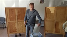 V Litvínovicích mají lidé na výběr jen jednu kandidátku. V Litvínovicích mají lidé na výběr jen jednu kandidátku.