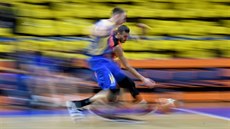 Ústecká posila Marko Stevanovič (vpravo) v utkání proti Senčuru Ústecká posila Marko Stevanovič (vpravo) v utkání proti Senčuru