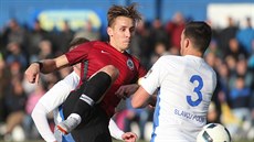 Sparťan Josef Šural v akci během pohárového zápasu se Slavojem Polná. Sparťan Josef Šural v akci během pohárového zápasu se Slavojem Polná.