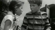 Martin Vačkář ve filmu Zpívající pudřenka (1959) Martin Vačkář ve filmu Zpívající pudřenka (1959)