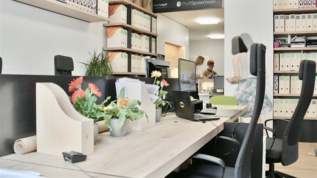 Založení s.r.o. pro vás nemusí znamenat boj s úředním šimlem Založení s.r.o. pro vás nemusí znamenat boj s úředním šimlem