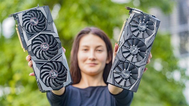 Porovnání grafických karet s čipem Nvidia GeForce RTX 2080 a GTX 1080Ti (vpravo) Porovnání grafických karet s čipem Nvidia GeForce RTX 2080 a GTX 1080Ti (vpravo)
