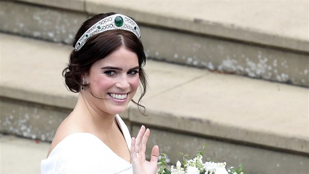 Princezna Eugenie coby nevěsta (Windsor, 12. října 2018) Princezna Eugenie coby nevěsta (Windsor, 12. října 2018)