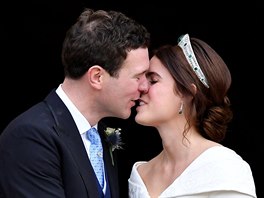 Novomanelský polibek Jacka Brooksbanka a princezny Eugenie (Windsor, 12. íjna...