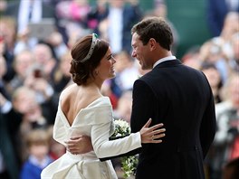 Novomanelé Jack Brooksbank a princezna Eugenie (Windsor, 12. íjna 2018)