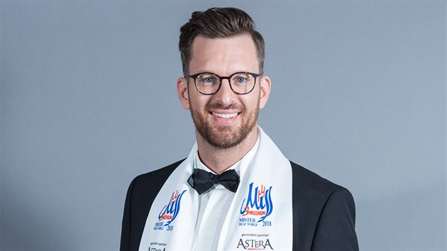 ech Jan Emmer se stal 29. z 2018 v Praze vtzem 18. ronku svtov soute krsy neslycch Miss & Mister Deaf World 2018.