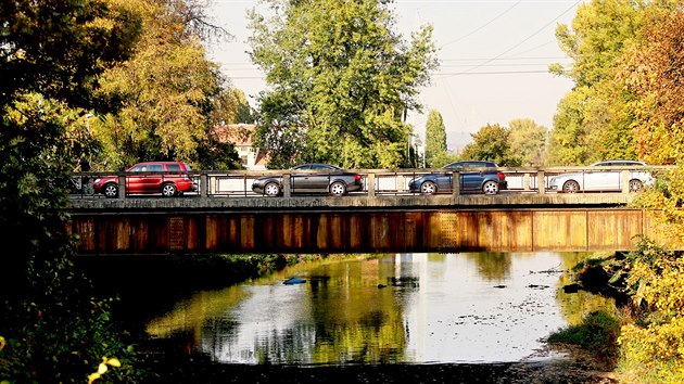 Uzavrka desetilet kvli oprav Zbrdovickho mostu a pilehl ulice se dotkne destek tisc lid denn. A potrv dlouhch 15 msc.