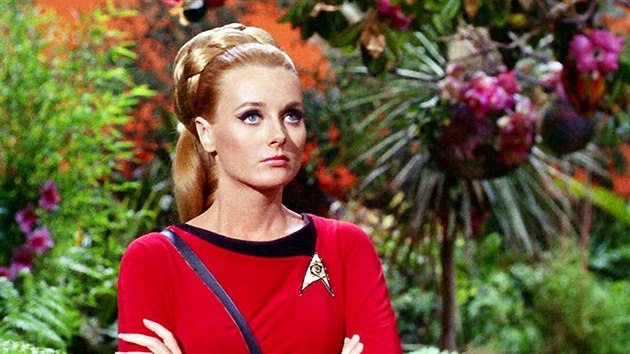 Celeste Yarnallov ve sci-fi Star Trek