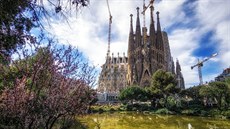 Jedno z nejvtích lákadel Barcelony. Sagrada Familia slavného architekta...