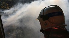 K požáru v oblasti Sněžník na Děčínsku vyjelo ve čtvrtek odpoledne jedenáct... K požáru v oblasti Sněžník na Děčínsku vyjelo ve čtvrtek odpoledne jedenáct...