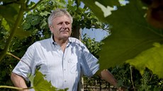 Miroslav Volařík se letos stal už potřetí Vinařem roku. Miroslav Volařík se letos stal už potřetí Vinařem roku.