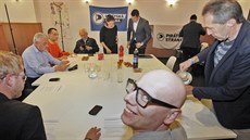 Zástupci Fóra Jihlava, ODS, KDU-ČSL a formace Žijeme Jihlavou! se sešli v... Zástupci Fóra Jihlava, ODS, KDU-ČSL a formace Žijeme Jihlavou! se sešli v...