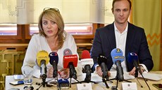Konící praská primátorka Adriana Krnáová vystoupila na tiskové konferenci ke...