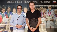 Radek Štěpánek (vlevo) a Tomáš Berdych při slavnostním otevření výstavy Deset... Radek Štěpánek (vlevo) a Tomáš Berdych při slavnostním otevření výstavy Deset...