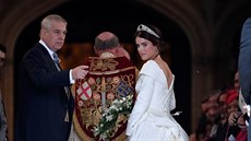 Princ Andrew a nevsta princezna Eugenie (Windsor, 12. íjna 2018)