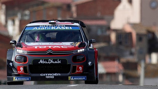 Francouz Sébastien Loeb na trati Katalánské rallye Francouz Sébastien Loeb na trati Katalánské rallye