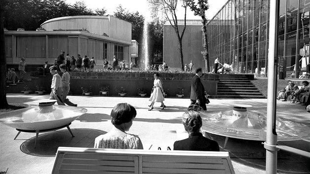 eskoslovensk pavilon v Bruselu v roce 1958