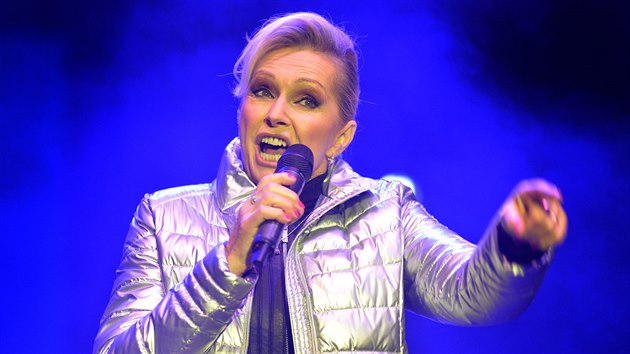 Zpvaka Helena Vondrkov vystoupila na koncertu ke stmu vro vro vzniku eskoslovenska, kter upodal 28. jna 2018 na Staromstskm nmst v Praze esk rozhlas.