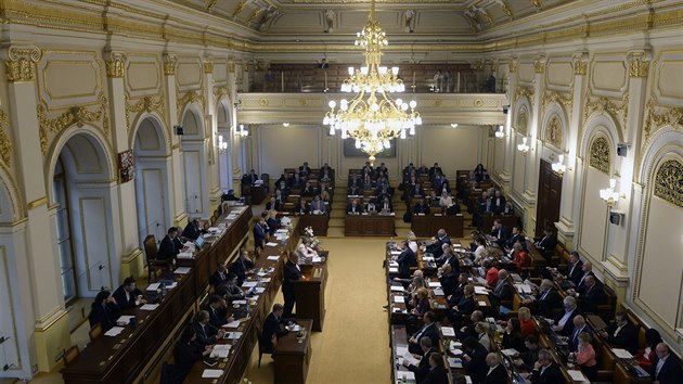 Poslanci si pipomnli 100. výroí zaloení samostatného eskoslovenského státu...