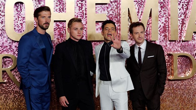 Gwilym Lee, Ben Hardy, Rami Malek a Joe Mazzello na premie filmu Bohemian Rhapsody (Londn, 23. jna 2018)