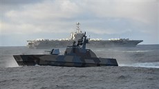 Cviení Trident Juncture 2018 v Norsku. Letadlová lo USS Harry S. Truman a...