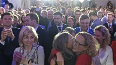 Polská opozice se raduje z výsledk komunálních voleb. (21. íjna 2018)
