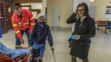 V nemocnici Na Bulovce lékaři vůbec poprvé v Česku úspěšně implantovali... V nemocnici Na Bulovce lékaři vůbec poprvé v Česku úspěšně implantovali...