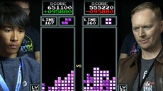 Joseph Saelee ve finále proti Jonasi Neubauerovi Joseph Saelee ve finále proti Jonasi Neubauerovi
