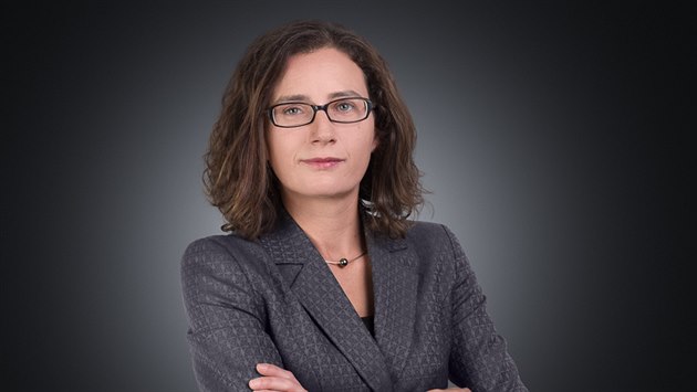 Petra Sochorová, expertka na pracovní právo Petra Sochorová, expertka na pracovní právo