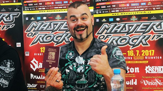 Zpěvák skupiny Sabaton Joakim Brodén zahájí v příštím roce plzeňské Slavnosti... Zpěvák skupiny Sabaton Joakim Brodén zahájí v příštím roce plzeňské Slavnosti...