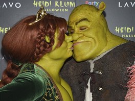 Heidi Klumová a Tom Kaulitz na halloweenské party modelky (New York, 31. íjna...
