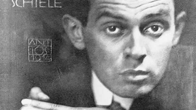 Egon Schiele na fotografii Antonna Josefa Trky.