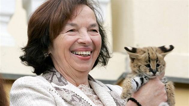 Livia Klausov navtvila v rmci tdenn nvtvy Krlovhradeckho kraje i zoologickou zahradu ve Dvoe Krlov. (11. dubna 2007)