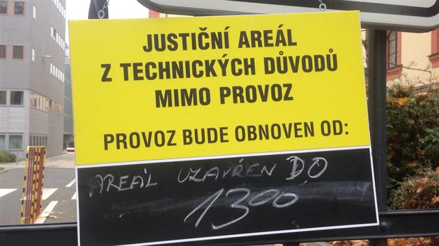 Anonym pohrozil vbuchem bomby v Justinm arelu. (9.11.2018)