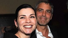 Hrdinové seriálu Pohotovost Julianna Marguliesová a George Clooney (2009)
