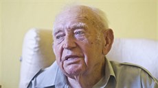 Válečný veterán Viktor Ráža se narodil 13. července 1925 v Ulbárově na Volyni.... Válečný veterán Viktor Ráža se narodil 13. července 1925 v Ulbárově na Volyni....