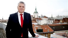 Předseda jihomoravského fotbalového svazu Vladimír Kristýn. Předseda jihomoravského fotbalového svazu Vladimír Kristýn.