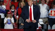 Americký prezident Donald Trump během kampaně před volbami (5. listopadu 2018) Americký prezident Donald Trump během kampaně před volbami (5. listopadu 2018)