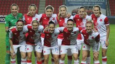 Fotbalistky Slavie před odbetou se švédským Rosengardem. Fotbalistky Slavie před odbetou se švédským Rosengardem.