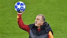 Fatih Terim, trenér Galatasaraye Istanbul Fatih Terim, trenér Galatasaraye Istanbul