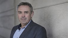 Roman Bruzl, předseda družstva ZKD Sušice, které provozuje řetězce prodejny... Roman Bruzl, předseda družstva ZKD Sušice, které provozuje řetězce prodejny...